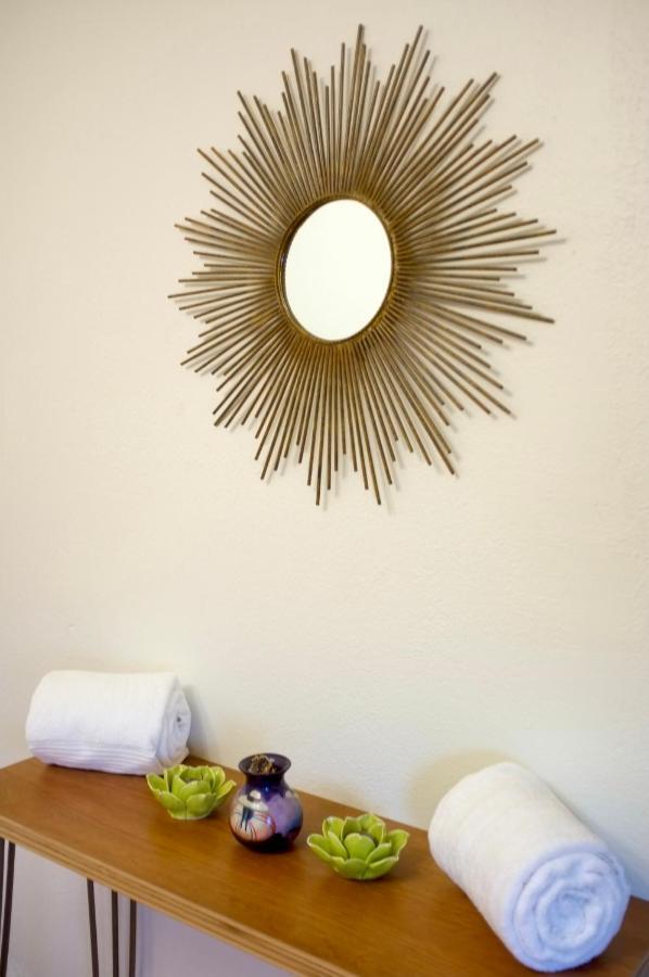 Twin Palms Desert Getaway - Jacuzzi, Fire Pit, Meditation Room & More Joshua Tree Exterior photo